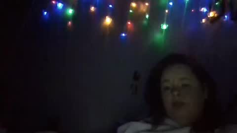 dahlia -kim online show from 01/10/25, 12:47