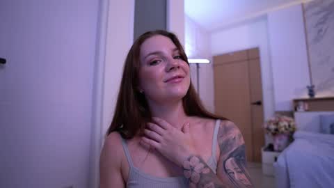 Snapshot of cute__foxy chatting on 11/16/25, 12:38 Foxy online show from 11/16/25, 12:38