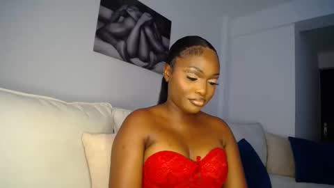 Snapshot of cute_ass18 chatting on 02/10/25, 08:09 Liya online show from 02/10/25, 08:09
