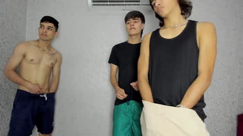 ARTURO-18  MATIAS-18  NIKOLAY-19  HADES-18  GABO-19 online show from 01/06/25, 05:38