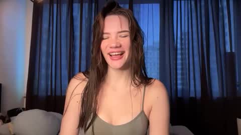 Snapshot of cute_bubbles chatting on 09/20/25, 02:51 cute_bubbles online show from 09/20/25, 02:51