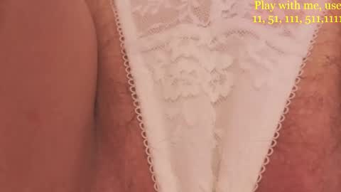 Everyday stream in the same time online show from 11/11/25, 01:38