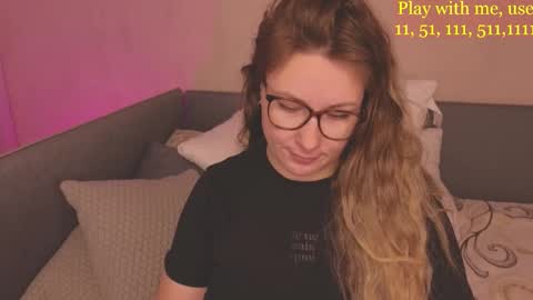 Everyday stream in the same time online show from 11/20/25, 03:39