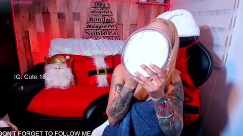    Independent Model online show from 12/03/24, 11:24