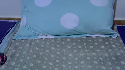 Snapshot of cute_ellinah chatting on 09/28/25, 06:57 lynn online show from 09/28/25, 06:57
