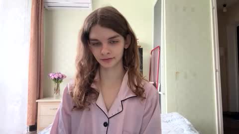 cute_kitte online show from 10/11/25, 06:56