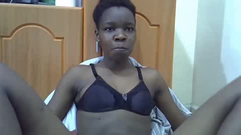 Snapshot of cute_marion chatting on 02/03/25, 07:00 cute_marion online show from 02/03/25, 07:00