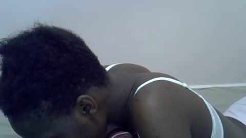 Snapshot of cute_marion chatting on 02/14/25, 05:09 cute_marion online show from 02/14/25, 05:09