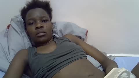 Snapshot of cute_marion chatting on 02/18/25, 12:48 cute_marion online show from 02/18/25, 12:48