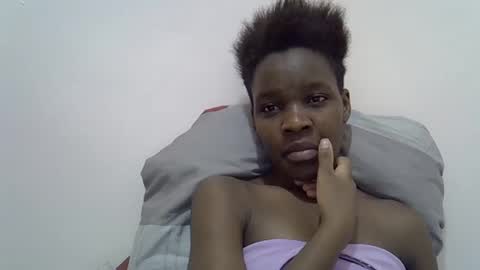Snapshot of cute_marion chatting on 02/19/25, 12:57 cute_marion online show from 02/19/25, 12:57