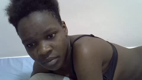 Snapshot of cute_marion chatting on 02/22/25, 04:18 cute_marion online show from 02/22/25, 04:18
