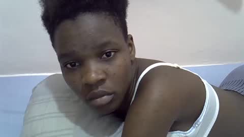 Snapshot of cute_marion chatting on 02/22/25, 06:52 cute_marion online show from 02/22/25, 06:52