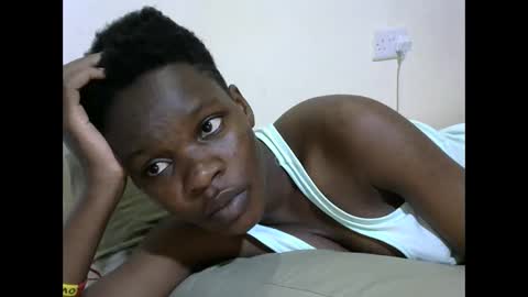 Snapshot of cute_marion chatting on 10/18/25, 09:10 cute_marion online show from 10/18/25, 09:10
