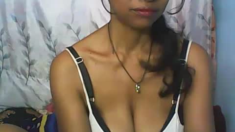 Snapshot of cute_moll chatting on 12/28/24, 07:22 murielle online show from 12/28/24, 07:22