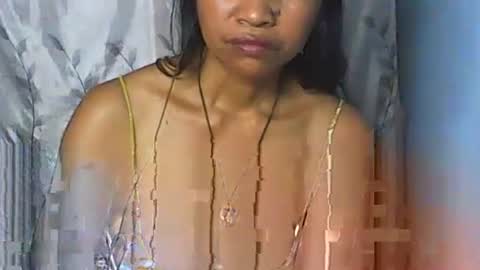 Snapshot of cute_moll chatting on 09/28/25, 01:27 murielle online show from 09/28/25, 01:27