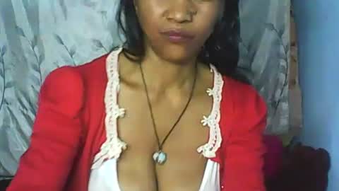 Snapshot of cute_moll chatting on 10/04/25, 07:23 murielle online show from 10/04/25, 07:23