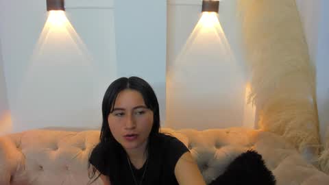 Snapshot of cute_rouss chatting on 12/05/24, 04:31 ROUSS online show from 12/05/24, 04:31