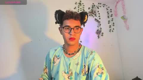 cute_sammy_1 online show from 09/10/25, 05:18