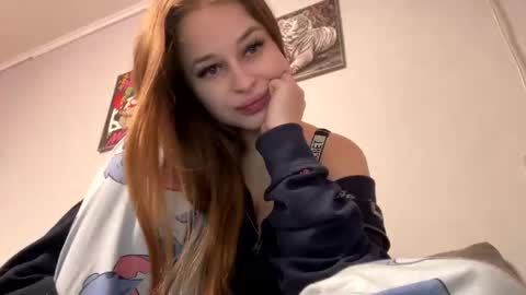 cute_shy00 online show from 11/11/25, 02:06