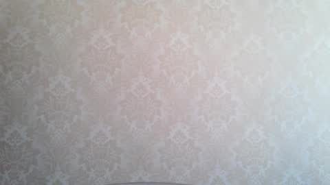 cute_strawberry_ online show from 11/01/25, 11:56