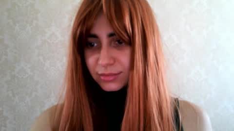 cute_strawberry_ online show from 11/15/25, 07:16