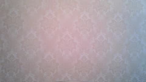 cute_strawberry_ online show from 11/19/25, 10:04