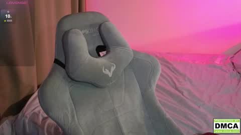 Thomas -  online show from 10/16/25, 04:30