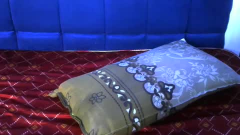 Snapshot of cuteallianah07 chatting on 01/21/25, 09:35 cuteallianah07 online show from 01/21/25, 09:35