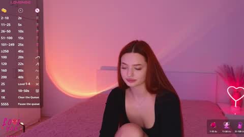 Ariel online show from 03/11/25, 07:25