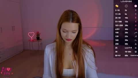 Ariel online show from 10/11/25, 03:54