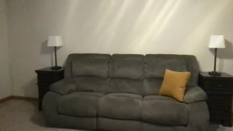 Snapshot of cutebutt_17 chatting on 12/12/24, 06:31 cutebutt_17 online show from 12/12/24, 06:31