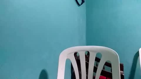 Snapshot of cutechey06 chatting on 12/31/24, 10:23 Sky online show from 12/31/24, 10:23