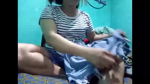 Snapshot of cutechey06 chatting on 01/04/25, 09:54 Sky online show from 01/04/25, 09:54