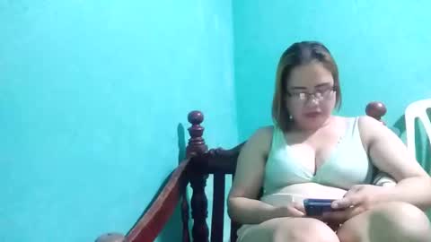 Snapshot of cutechey06 chatting on 01/15/25, 11:08 Sky online show from 01/15/25, 11:08