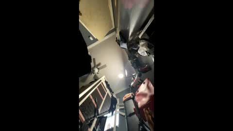 Snapshot of cutecuban18 chatting on 01/17/25, 09:17 loveolots online show from 01/17/25, 09:17