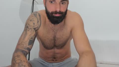 Snapshot of cuteeboy chatting on 02/20/25, 02:13 cuteeboy online show from 02/20/25, 02:13