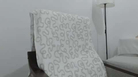 Snapshot of cuteeboy chatting on 03/01/25, 07:26 cuteeboy online show from 03/01/25, 07:26