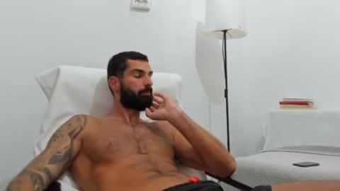 Snapshot of cuteeboy chatting on 09/10/25, 07:25 cuteeboy online show from 09/10/25, 07:25