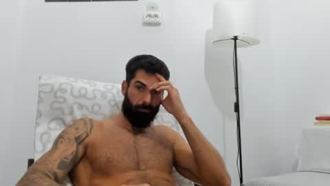 Snapshot of cuteeboy chatting on 10/29/25, 03:58 cuteeboy online show from 10/29/25, 03:58