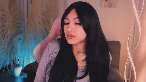 Zoe  online show from 11/29/25, 07:00