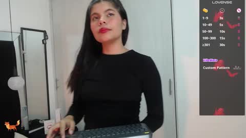 Snapshot of cutehanna1 chatting on 03/08/25, 07:31 Hanna online show from 03/08/25, 07:31