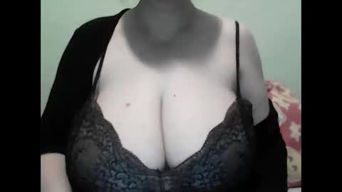 Jessy online show from 02/13/25, 03:29