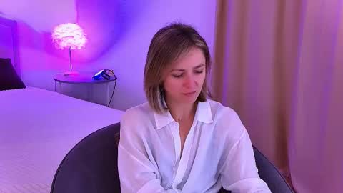 cutemirage online show from 10/19/25, 02:29