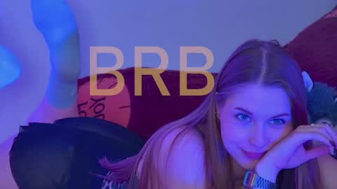 Snapshot of cutemousee chatting on 09/24/25, 09:34 Rina online show from 09/24/25, 09:34