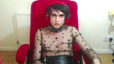 cutest_princess online show from 11/04/25, 11:48