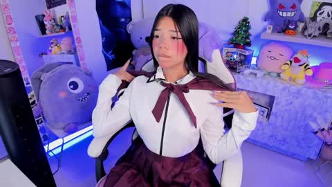 Snapshot of cutestephuwu chatting on 12/11/24, 03:02 - independent model online show from 12/11/24, 03:02