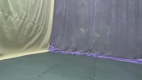 cutetinyasian143_ online show from 10/07/25, 05:59