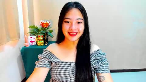 cutie_asianwoman online show from 10/12/25, 06:45