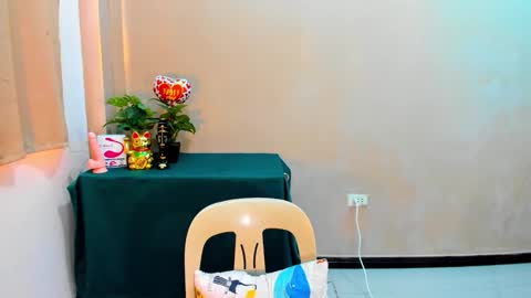 cutie_asianwoman online show from 10/15/25, 07:30