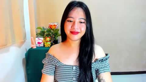 cutie_asianwoman online show from 11/12/25, 07:42